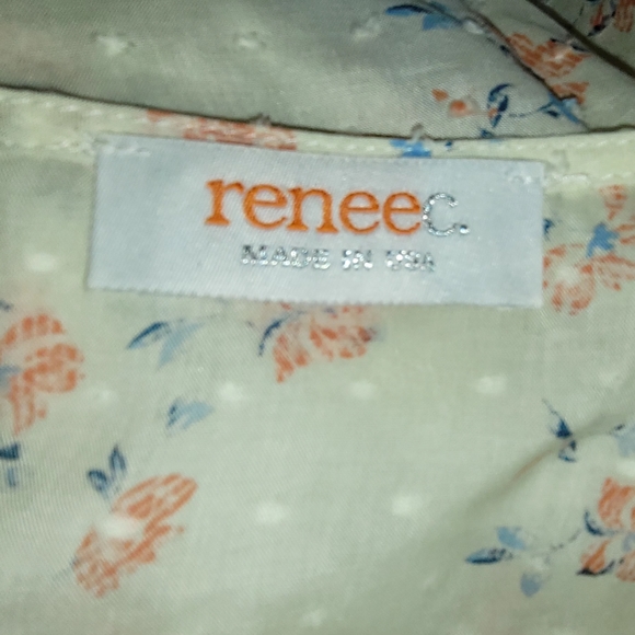 Renee C Cream Floral Flair Sleeve Blouse, Size Large - Picture 3 of 5